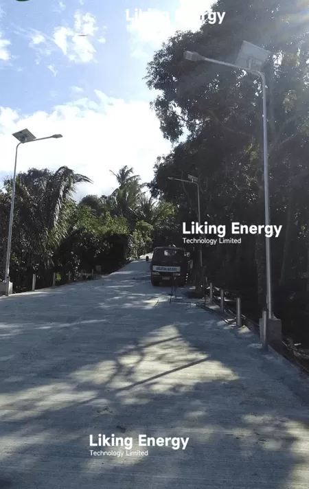 Vantagens de como a luz solar semi-dividida aerodinâmica à prova de vento da série MP