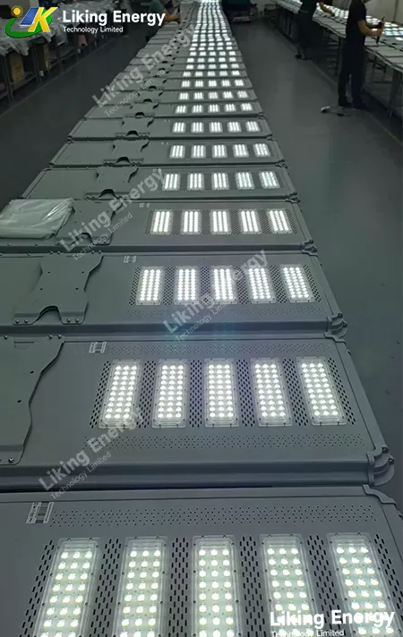 Fornecer-lhe uma solução de iluminação de rua solar sob medida