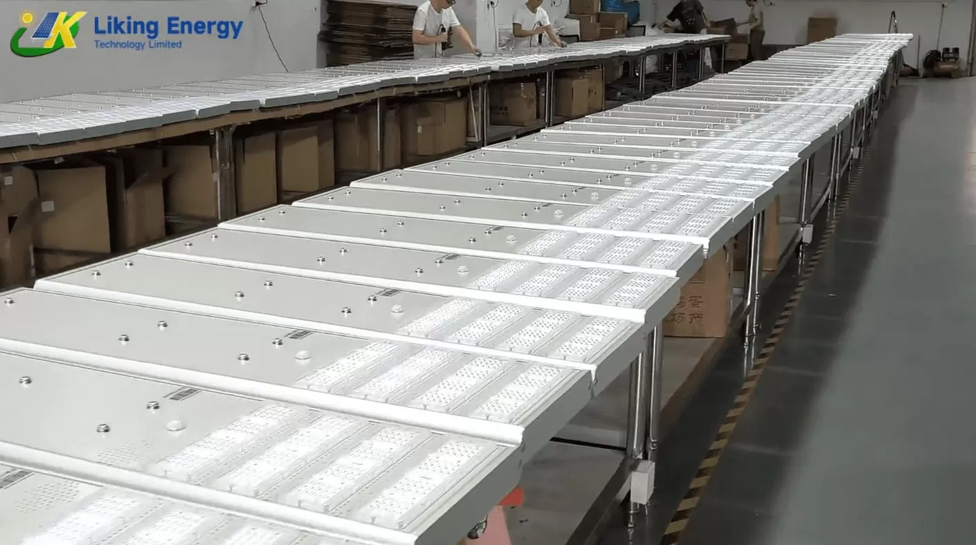 Luz de rua solar tudo-em-um Liking-M60W custo-benefício