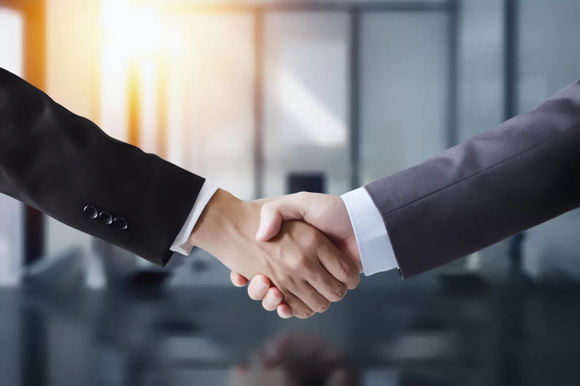 Seu fornecedor confiável de luz solar