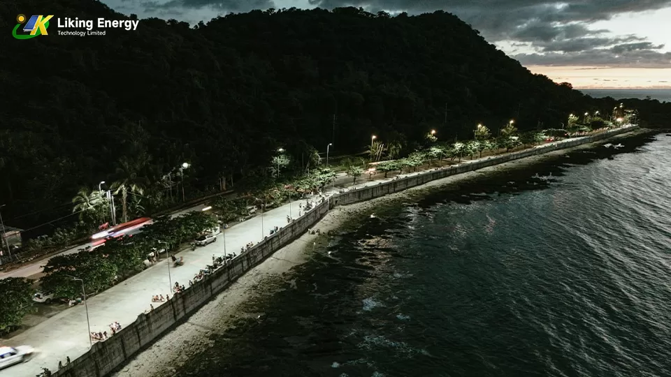 Aplicações de diferentes tipos de luzes de rua solares